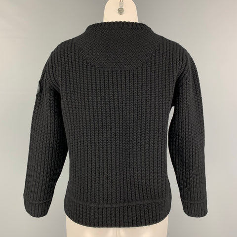 CANADA GOOSE Size M Black Knitted Merino Wool Crew-Neck Sweater