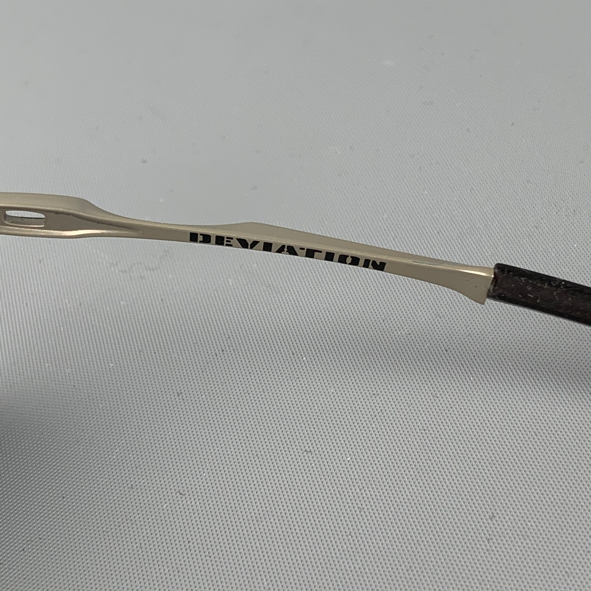 OAKLEY Deviation Silver Metal Sunglasses – Sui Generis