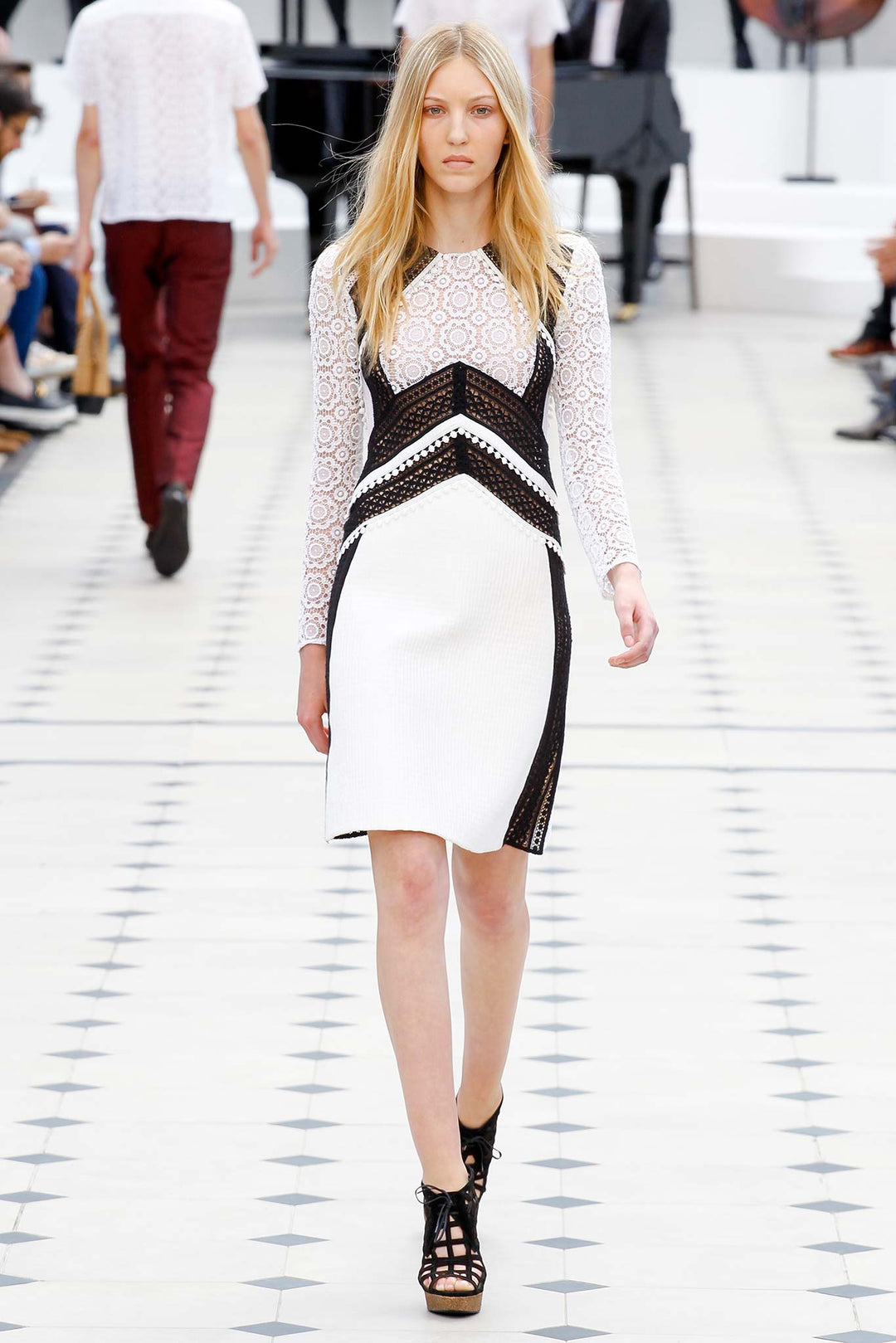 Bay Vista Burberry Lace Dress Sheer Lace Seen At Burberry SS14 On Cara Delevingne #burberry #lfw # Bay Vista Burberry Lace Dress Sheer Lace Seen At Burberry SS14 On Cara Delevingne #burberry #lfw #