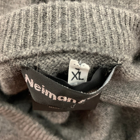 NEIMAN MARCUS Size XL Grey Black Beige Geometric Cashmere Crew-Neck Sweater
