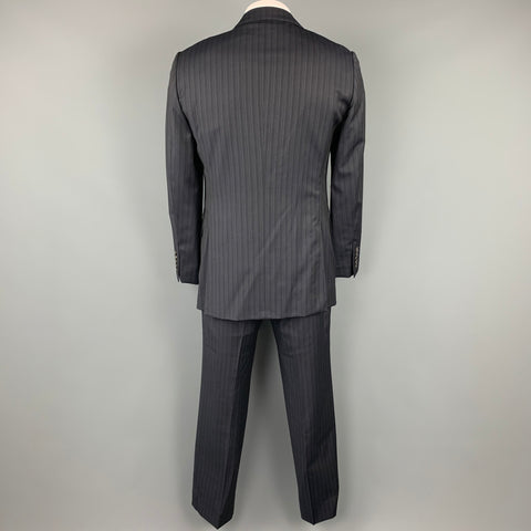 GUCCI Size 42 Regular Black Stripe Wool Notch Lapel Suit
