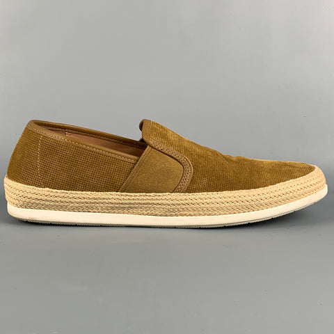 VINCE Talla 10.5 Mocasines sin cordones de ante perforados beige