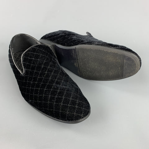 VINTAGE Size 9 Black Quilted Velvet Slip On Loafers