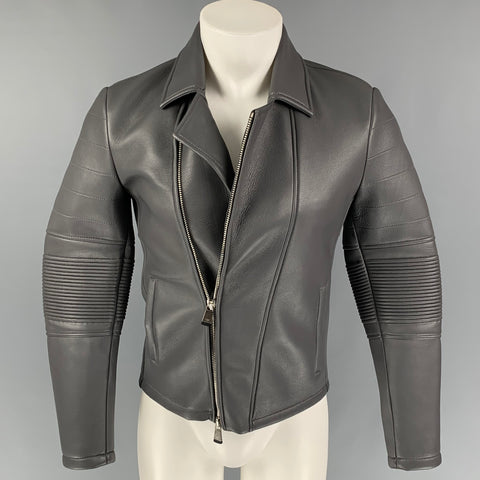 EMPORIO ARMANI Taille 34 Veste motard en cuir gris