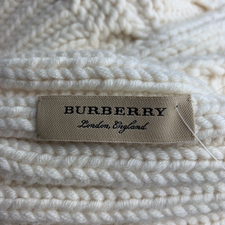 BURBERRY Bufanda color crema con flecos y borlas de cachemir y lana tejida en ochos