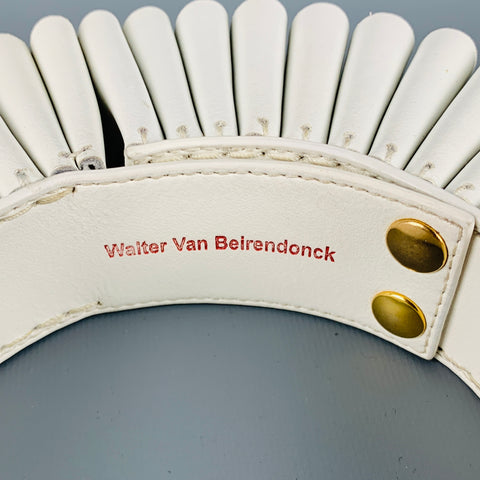 WALTER VAN BEIRENDONCK Spring 2023  White Leather Ruff Collar