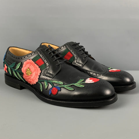 GUCCI Size 10.5 Black Applique Leather Wingtip Lace Up Shoes