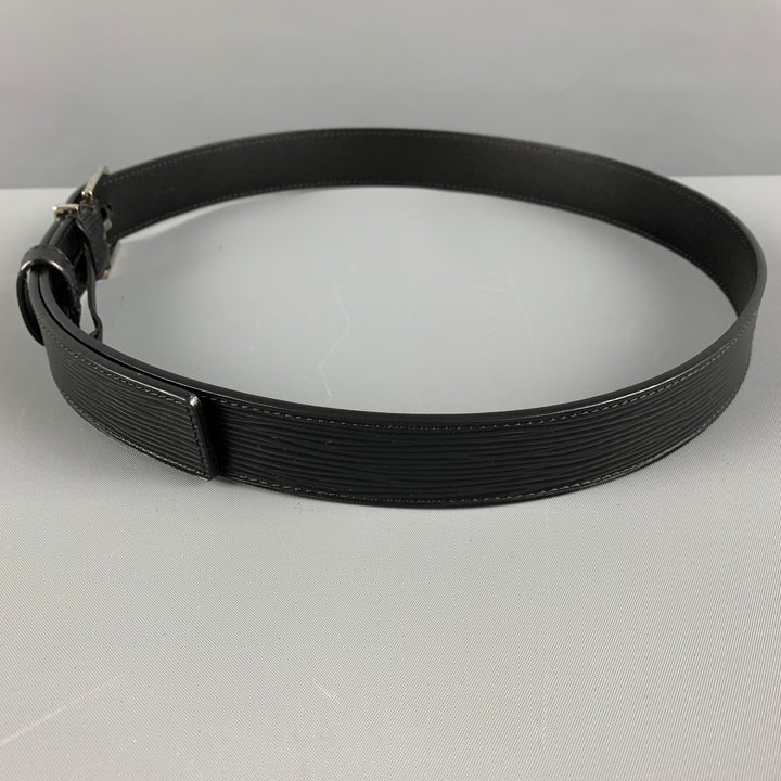 LOUIS VUITTON Waist Size 34 Black Textured Leather Belt