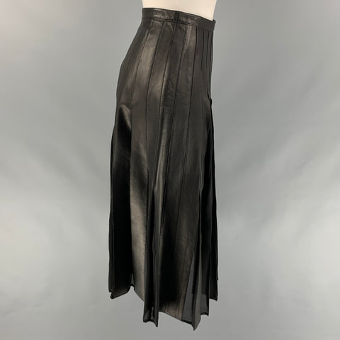 BURBERRY LONDON Size 2 Black Silk Mixed Fabrics Pleated Mid-Calf Skirt