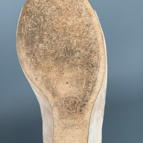 CHANEL Talla 6.5 Botines peep toe de ante beige