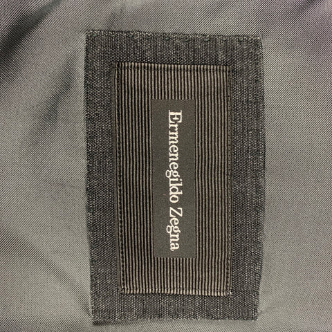 ERMENEGILDO ZEGNA Size 40 Charcoal Silk Wool Peak Lapel Suit