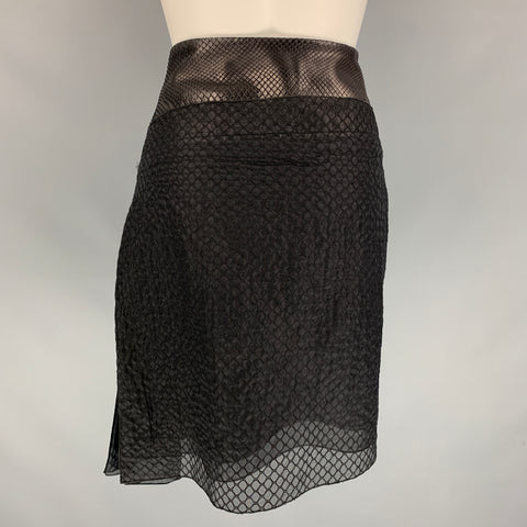 REED KRAKOFF Size 2 Black Textured Silk / Cotton Snake Skin Knee-Length Skirt