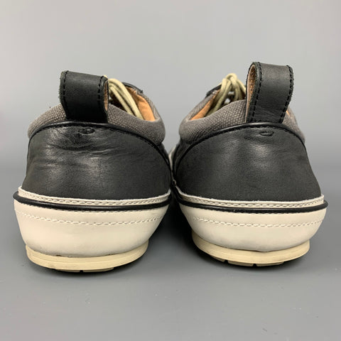 JOHN VARVATOS Taille 8 Baskets en toile bicolore grises