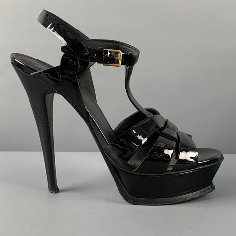 YVES SAINT LAURENT Talla 8 Sandalias con plataforma de charol negro