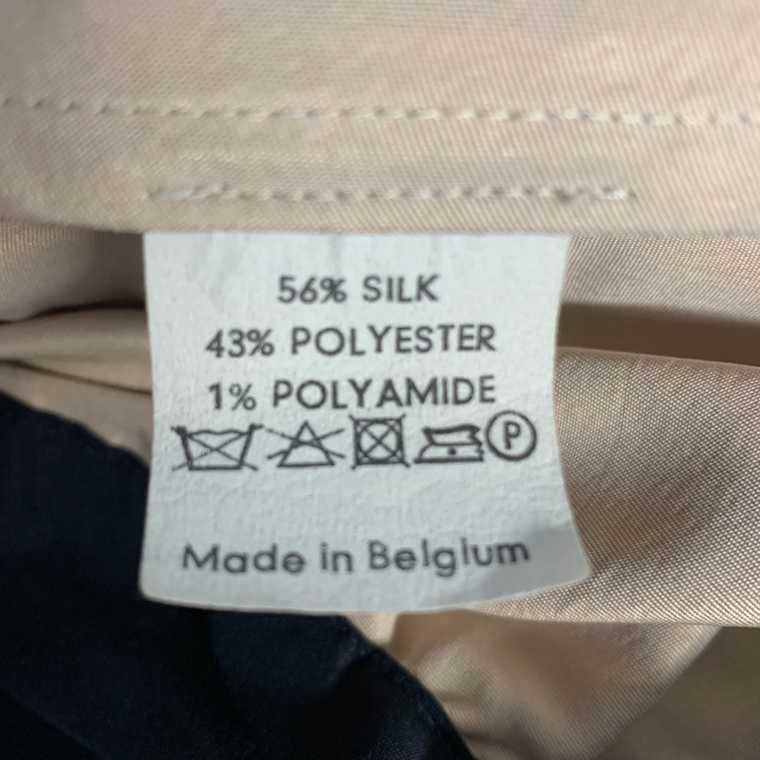 PRADA Talla 34 Pantalones cortos de mezcla de algodón azul marino con parte delantera plana