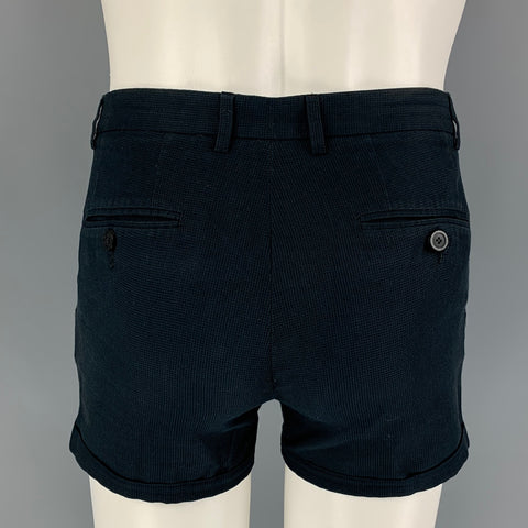 EMPORIO ARMANI Talla 30 Minishorts texturizados azul marino