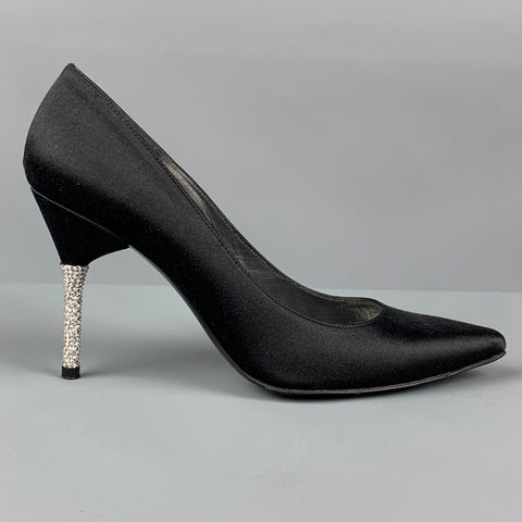 STUART WEITZMAN Talla 6.5 Zapatos de tacón con pedrería de seda negra y plateada