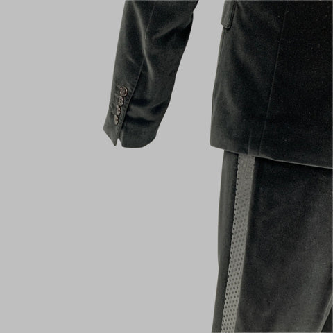 DOLCE & GABBANA Size 40 R Black Velvet Double Breasted 3 Piece Suit