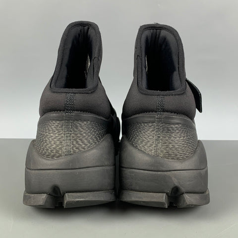 Y-3 Talla 11.5 Zapatillas altas de nailon con materiales mixtos en negro