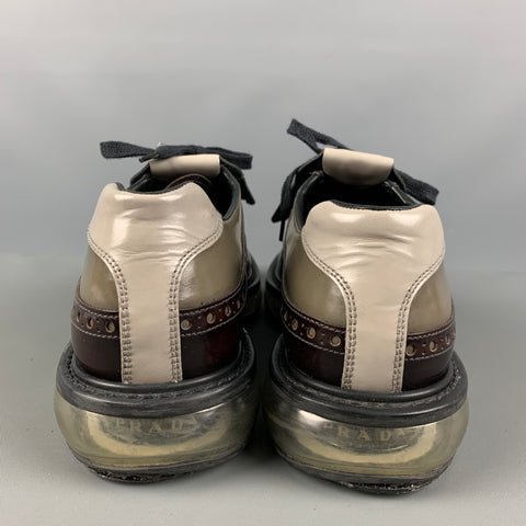 PRADA Talla 8 Zapatos con cordones de cuero perforado gris marrón