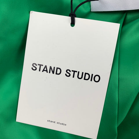 STAND STUDIO SS 22 Talla M Chaqueta Sallie con solapa de pico texturizada verde