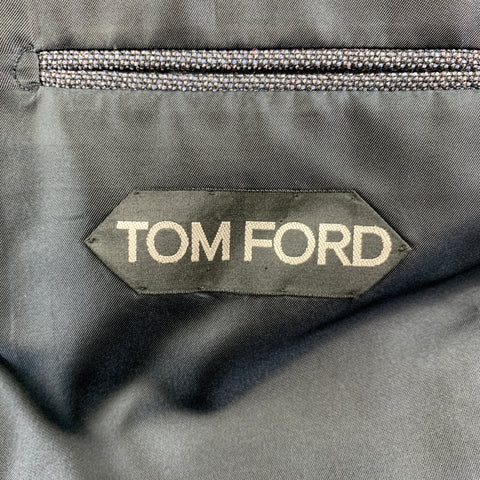 TOM FORD Long Size 48 Navy Wool / Silk Notch Lapel Suit