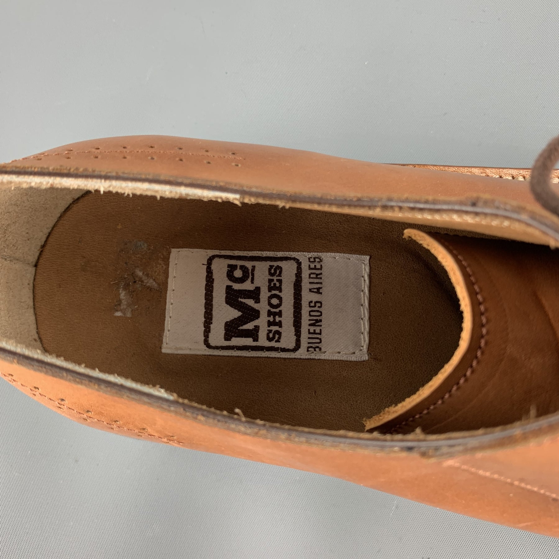 MC SHOES Size Tan Perforated Leather Lace Up Shoes – Sui Generis