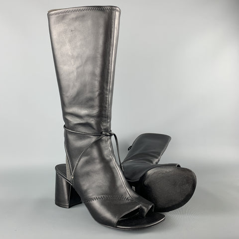 3.1 PHILLIP LIM Talla 9 Botas tipo sandalia con punta abierta de cuero negro