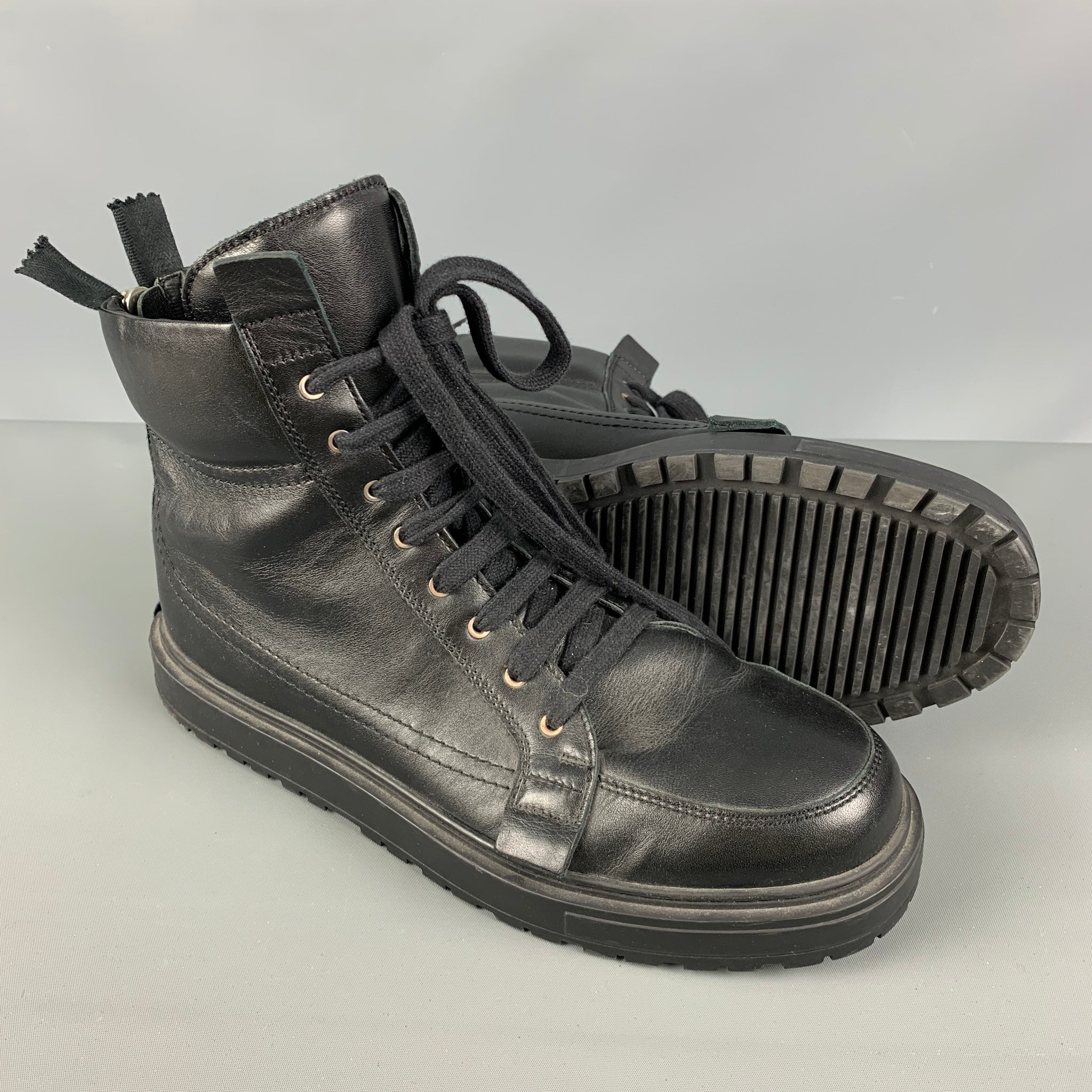 KRIS VAN ASSCHE Size 9 Black Solid Leather Boots – Sui Generis