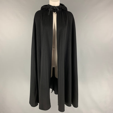GIORGIO ARMANI Taille Unique Cape Noire Ouverte sur le Devant