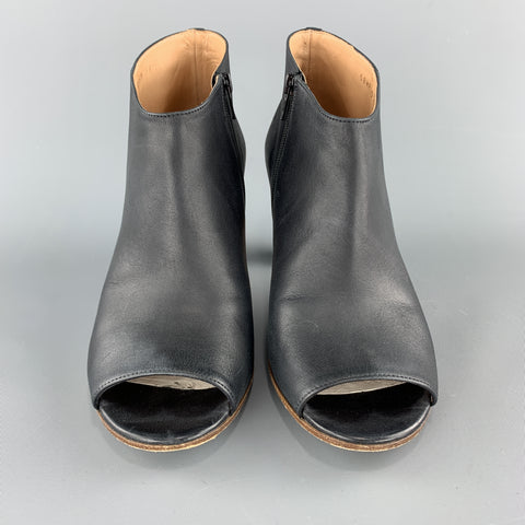 MAISON MARTIN MARGIELA Talla 7.5 Botines peep toe de cuero azul marino