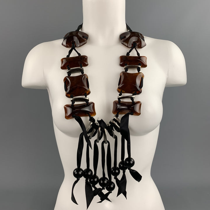 LANVIN Collar para atar con cinta metálica de vidrio negro y marrón