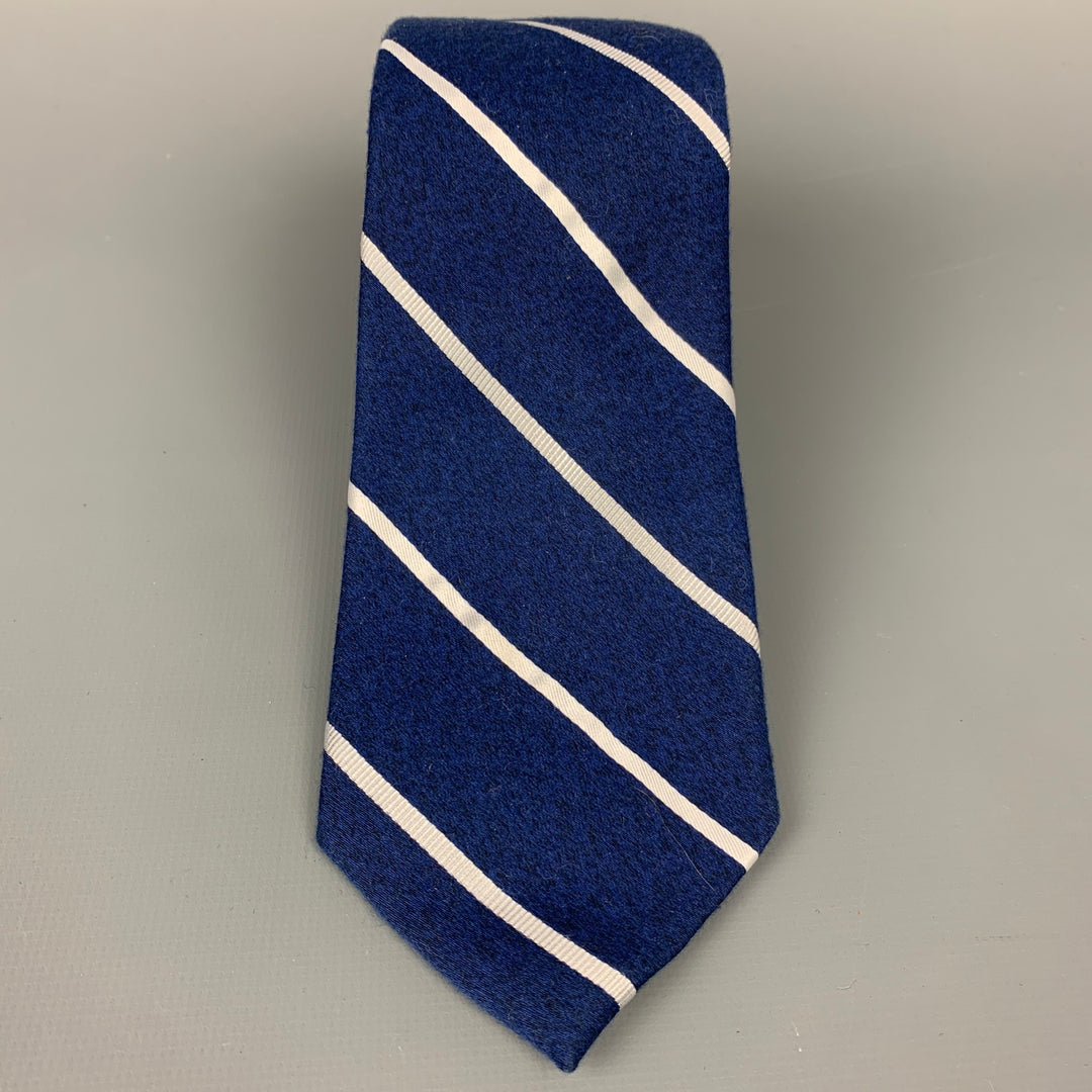 CROFT &amp; BARROW Cravate en mélange de coton à rayures diagonales bleu marine et blanc