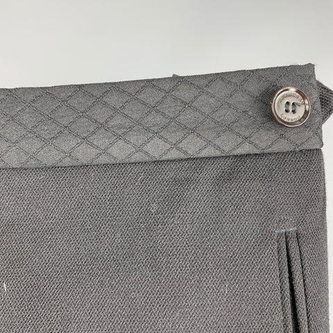 BURBERRY LONDON Taille 30 Pantalon habillé à pattes latérales en laine unie noire