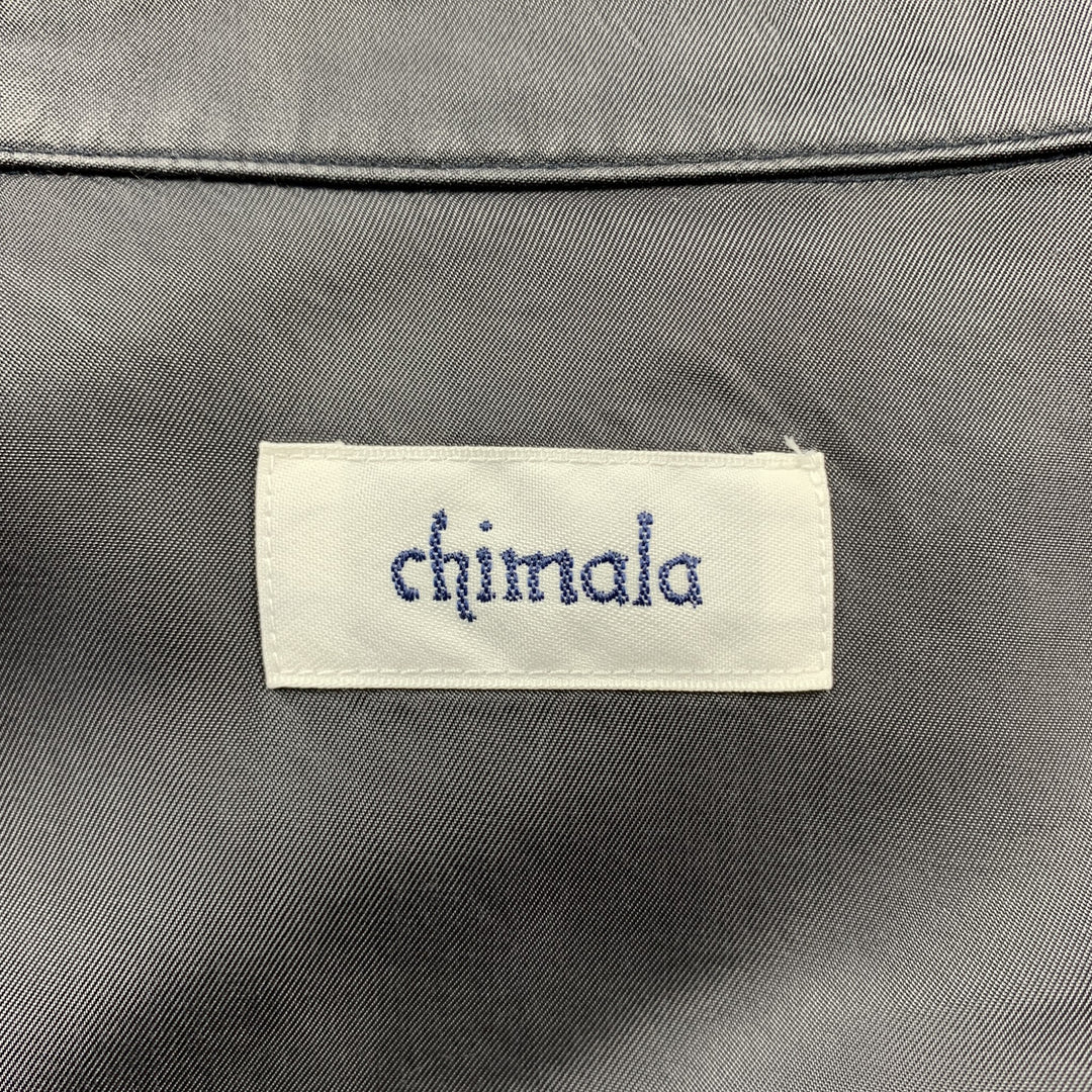 CHIMALA Talla M Camisa de manga larga con botones de algodón liso azul marino