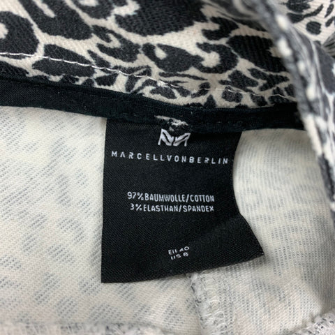MARCELL VON BERLIN Size 8 Black White Cotton Animal Print Zip Fly Jeans
