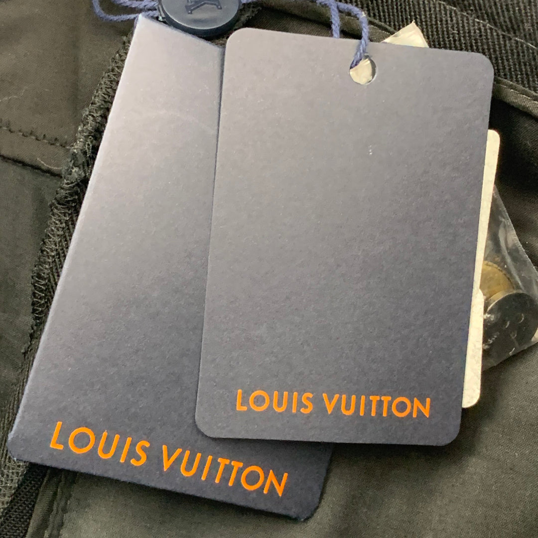 LOUIS VUITTON Size 2 Black Cotton Polyester Bermuda Dress Pants
