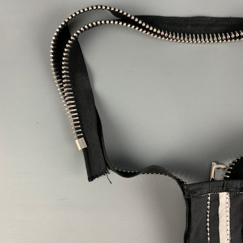 NO BRAND Black Silver Canvas Zipper Necklace