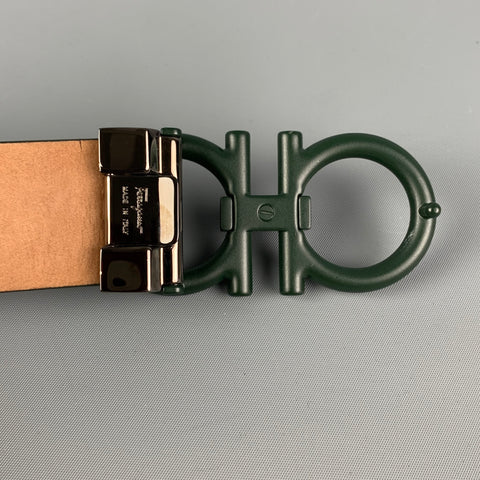 SALVATORE FERRAGAMO Size M Dark Green Leather Belt