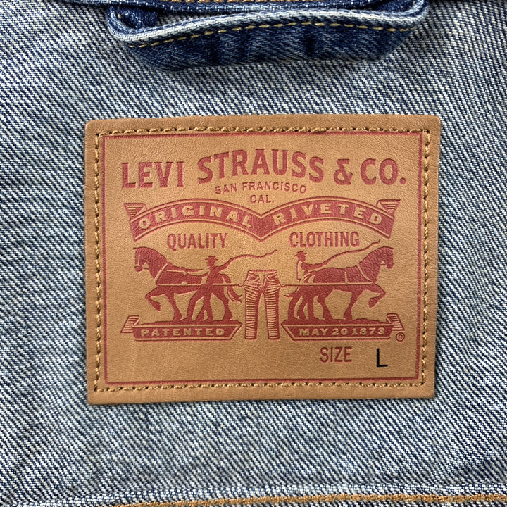 LEVI'S Size L Indigo Contrast Stitch Denim Trucker Jacket