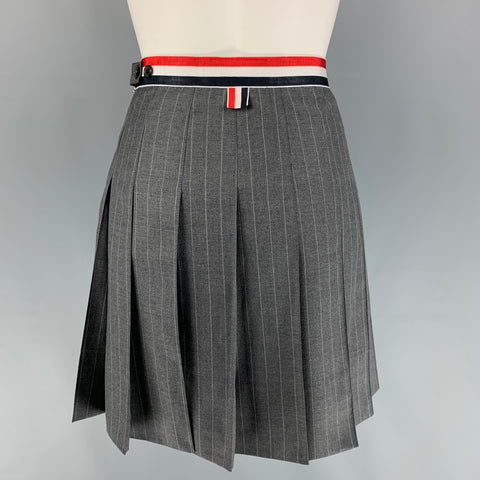 THOM BROWNE Taille 2 Mini-jupe plissée en flanelle de laine gris anthracite