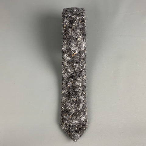 BLACK FLEECE Grey Cream Nailhead Wool Tie