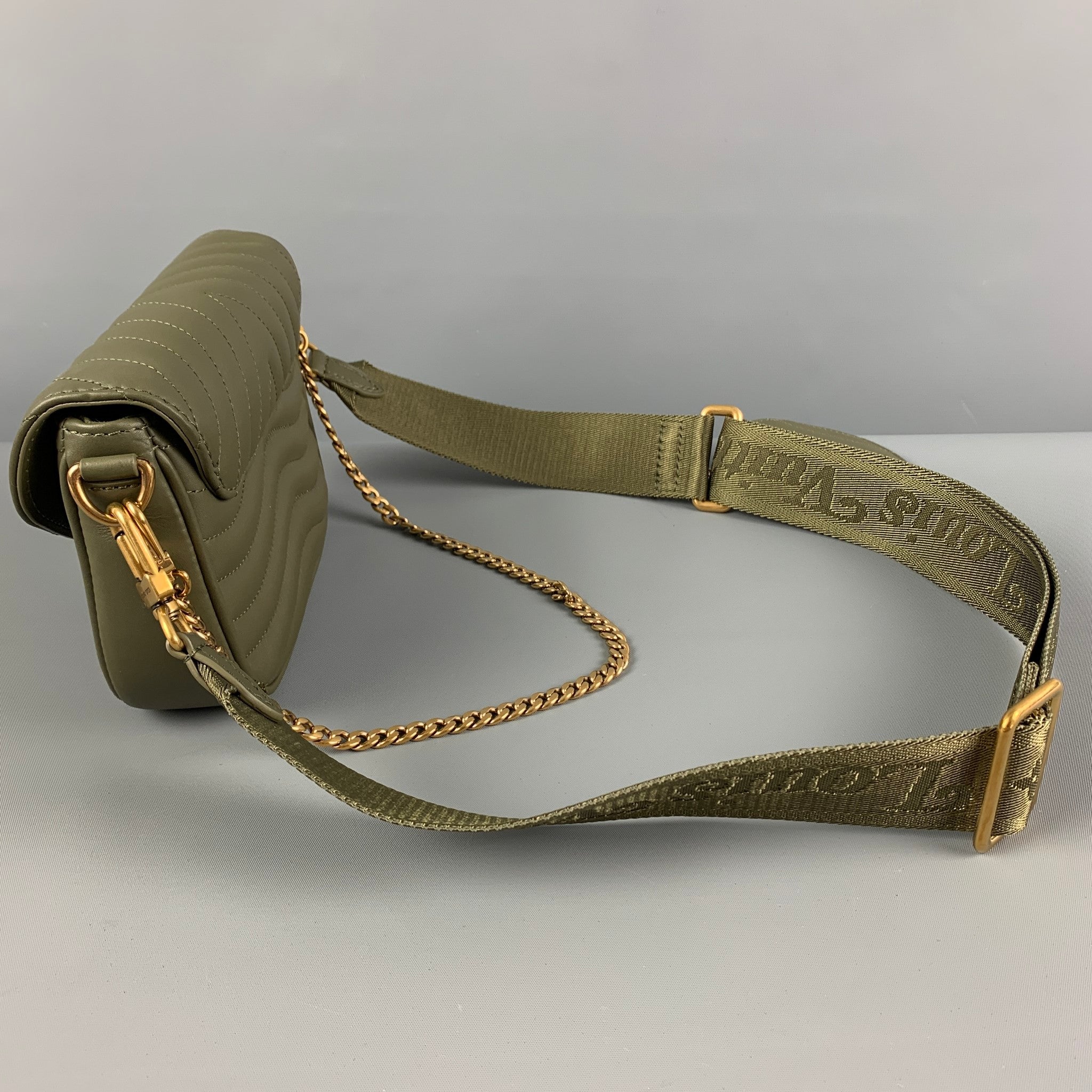 LOUIS VUITTON Olive Quilted Leather New Wave Multi Pochette