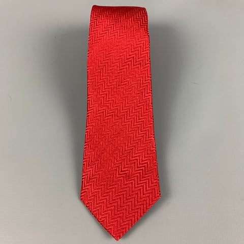 ARMANI COLLEZIONI Red Zig Zag Silk Jacquard Tie