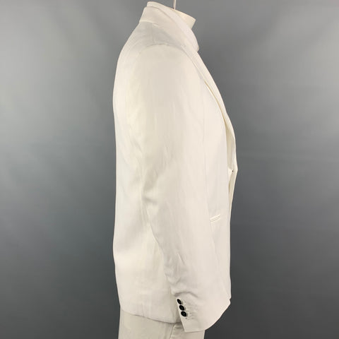 ARMANI COLLEZIONI Size 44 White Textured Viscose / Linen Peak Lapel Sport Coat