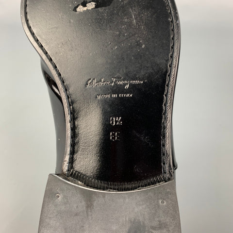 SALVATORE FERRAGAMO Talla 8.5 Zapatos con cordones de cuero negro