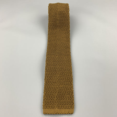 TURNBULL &amp; ASSER Cravate en tricot texturé en soie marron moutarde