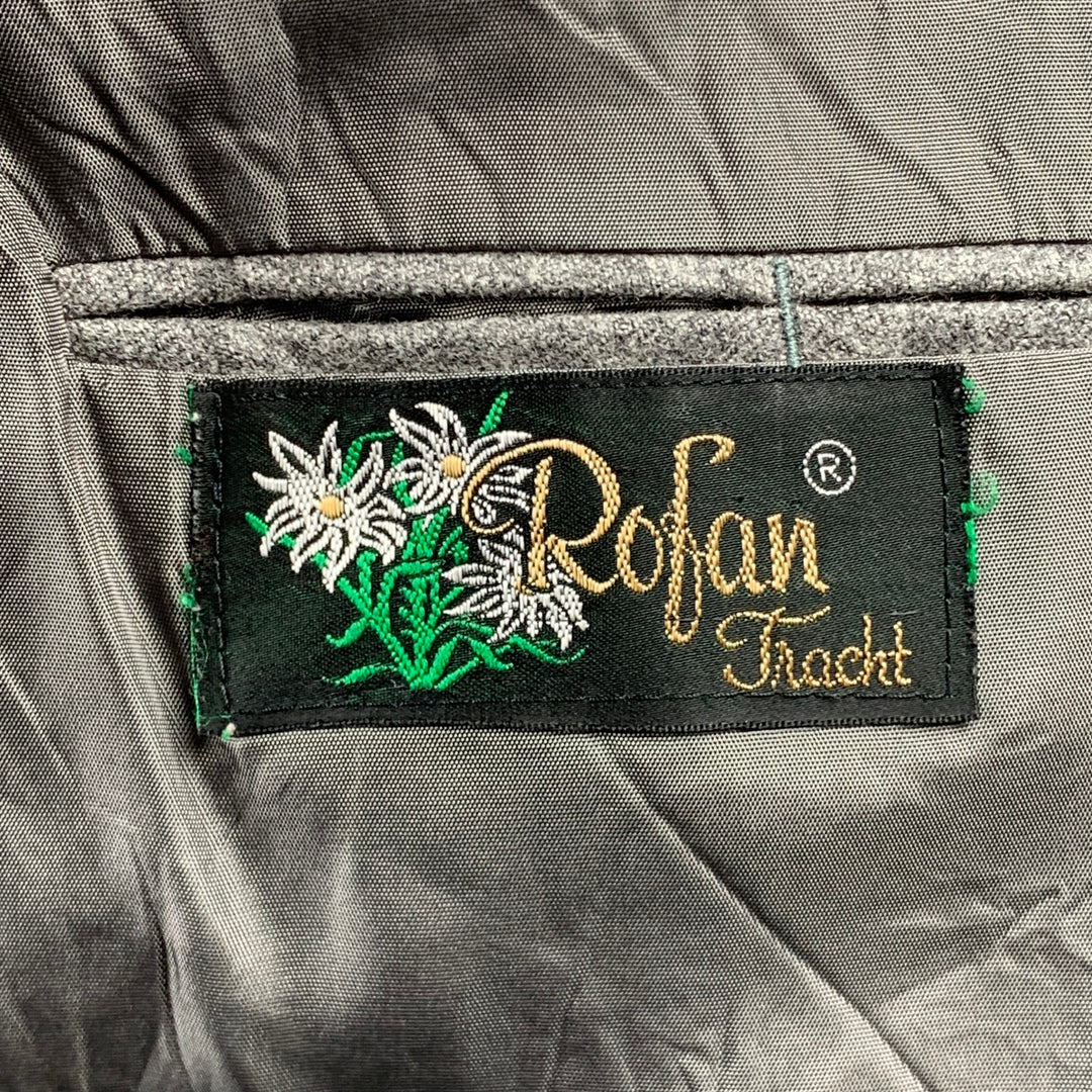 ROFAN TRACHT Size 38 Grey Embroidery Wool Lapel Sport Coat