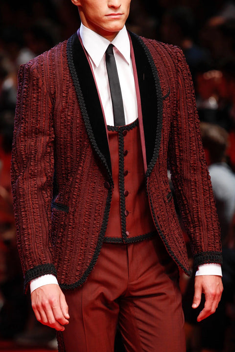 DOLCE & GABBANA SS15 Size 40 Regular Burgundy Black Passementerie 3D Embroidery Virgin Wool 3 Piece Suit