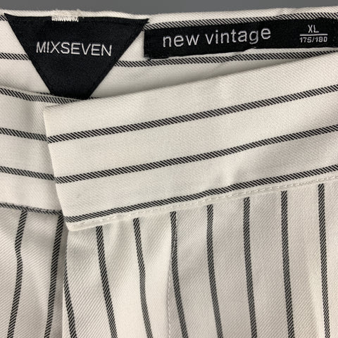 MIXSEVEN Size XL White & Grey Pinstripe Twill Casual Pants